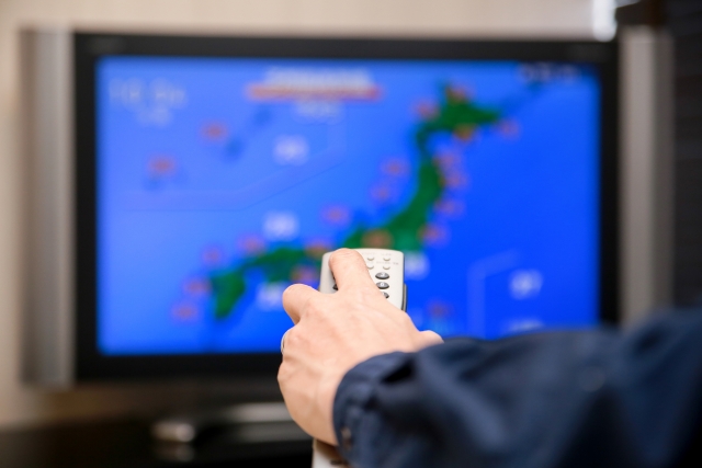 台風25号2018の最新進路予想と現在地！沖縄、九州、関東はいつ上陸？津波、高潮情報